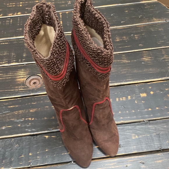 *VINTAGE* Yves Saint Laurent Brown Suede Boots - Picture 4 of 17